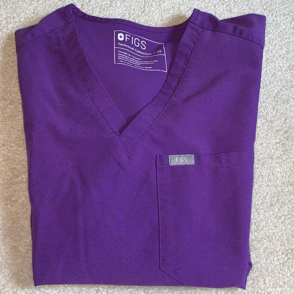 Purple xsmall fig scrub top